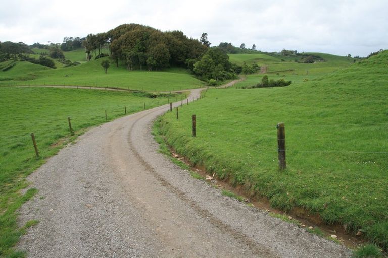 Photo of property in 1234 Richmond Road, Everett Park, Inglewood, 4389