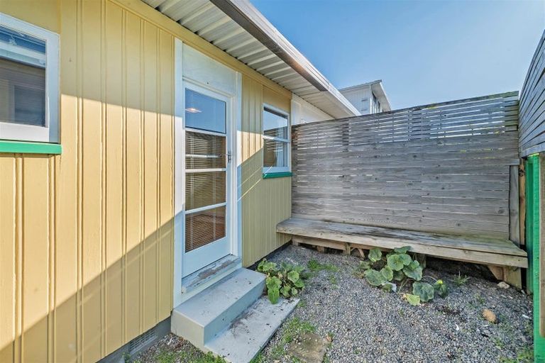 Photo of property in 3/9 Hardwicke Street, Sumner, Christchurch, 8081