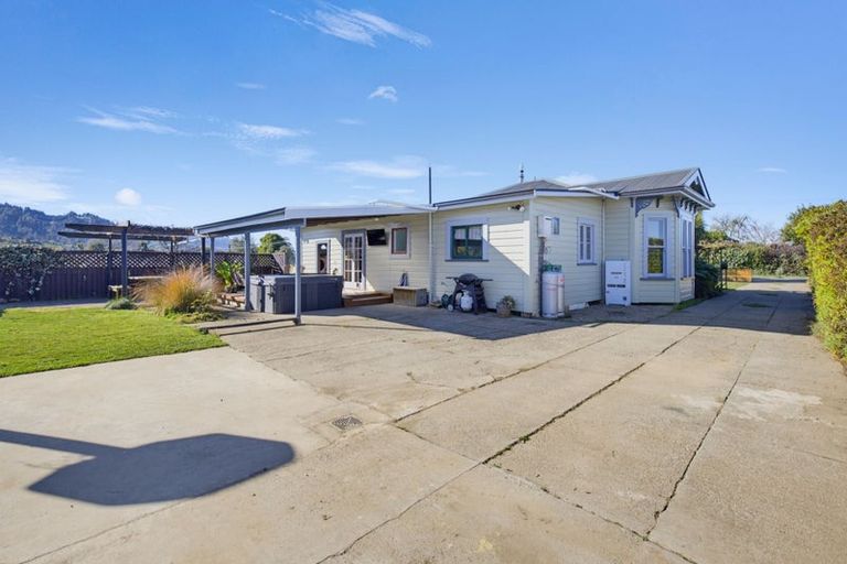 Photo of property in 200 Umukuri Road, Brooklyn, Motueka, 7198