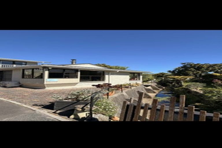 Photo of property in 66 Ocean Road, Paraparaumu Beach, Paraparaumu, 5032