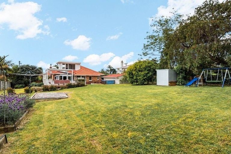 Photo of property in 94 Fourth Avenue, Woodhill, Whangarei, 0110