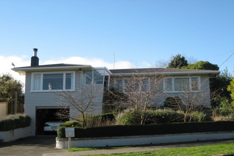 Photo of property in 21 Palmerston Road, Havelock North, 4130