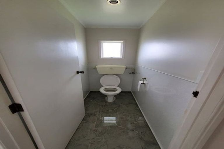 Photo of property in 19 Waimahia Avenue, Weymouth, Auckland, 2103