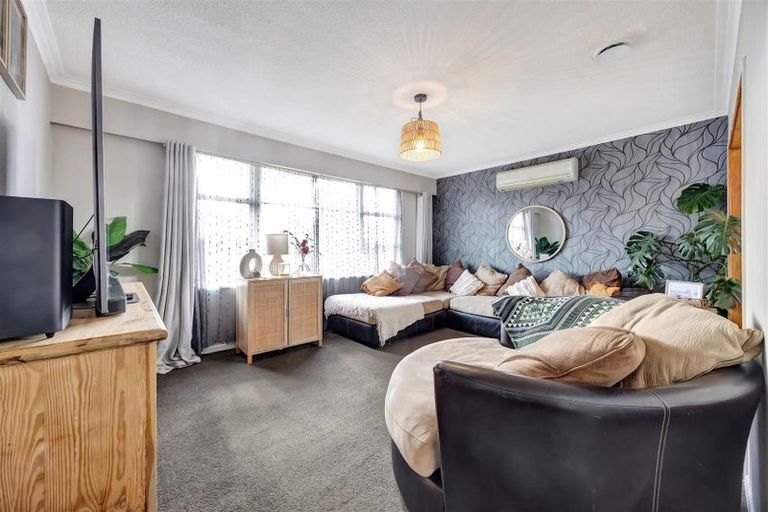 Photo of property in 82 Urlich Avenue, Melville, Hamilton, 3206