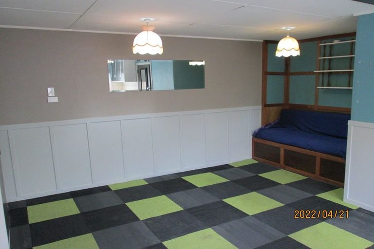 Photo of property in 6 Aranui Street, Maupuia, Wellington, 6022