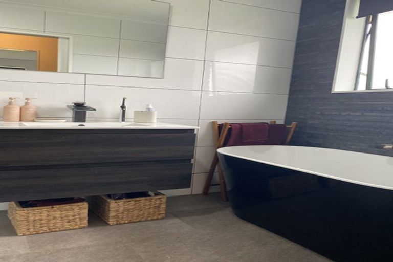 Photo of property in 53 Athena Grove, Papamoa Beach, Papamoa, 3118