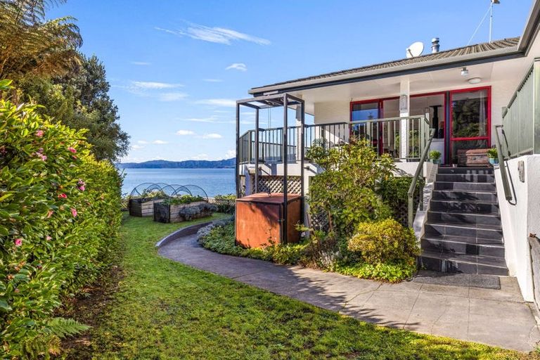 Photo of property in 204 Rangihaeata Road, Rangihaeata, Takaka, 7182