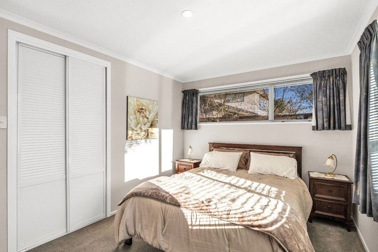 Photo of property in 18 Tisch Place, Belfast, Christchurch, 8051