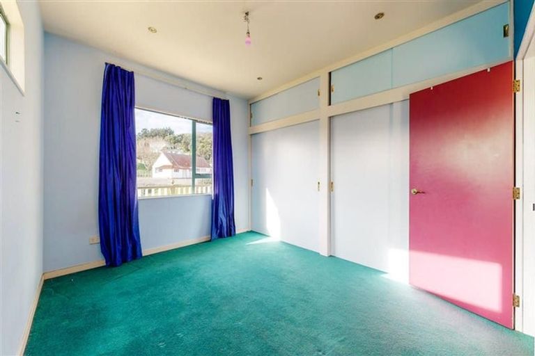 Photo of property in 12 Commerce Crescent, Waitangirua, Porirua, 5024