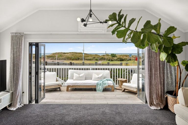 Photo of property in 4 Oceanbeach Road, Mount Maunganui, 3116