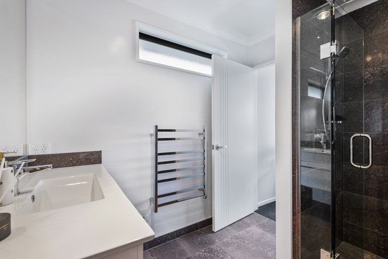 Photo of property in 29 Raranga Street, Marshland, Christchurch, 8083