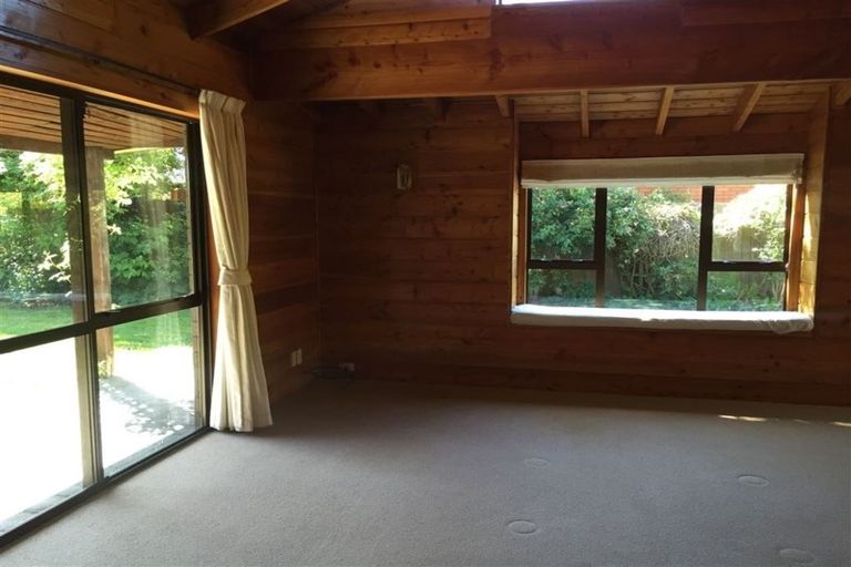 Photo of property in 33 West Belt, Rangiora, 7400