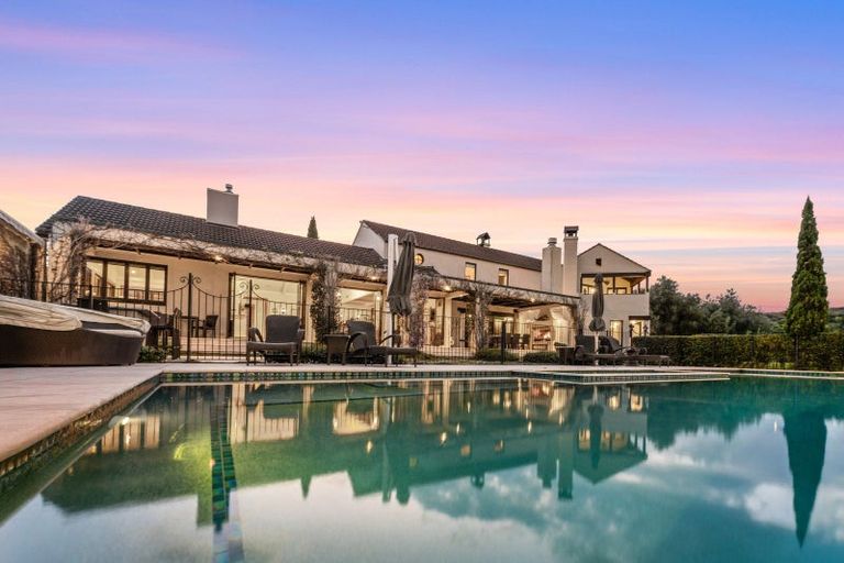 Photo of property in 5 Birch Park Lane, Whitford, Howick, 2571