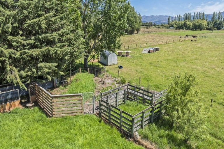 Photo of property in 24 Inglis Road, Okuku, Rangiora, 7473