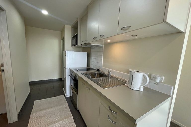 Photo of property in Proximity Apartments, 903/17 Osterley Way, Manukau, Auckland, 2104