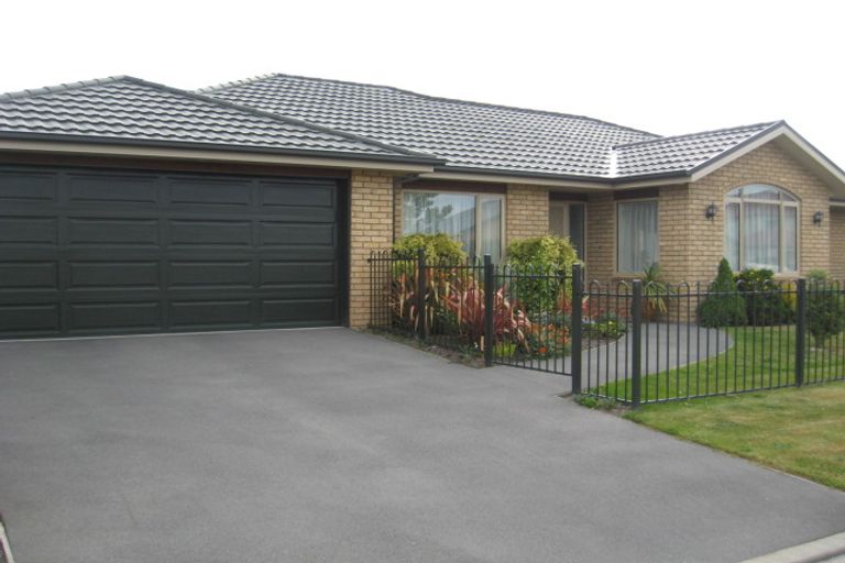 Photo of property in 11 Laguna Gardens, Shirley, Christchurch, 8052