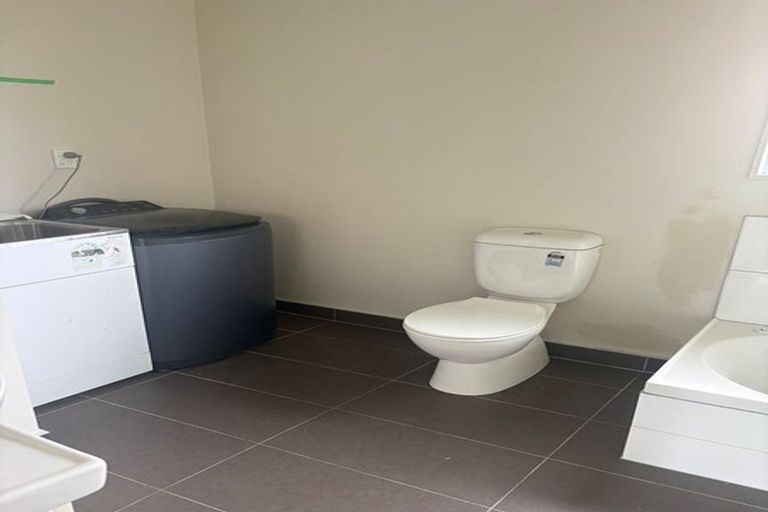 Photo of property in 18a Kapiti Crescent, Titahi Bay, Porirua, 5022