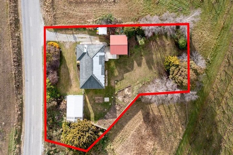 Photo of property in 210 Roxburgh Road East, Roxburgh East, Roxburgh, 9571