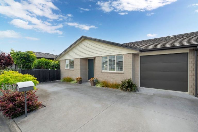 Photo of property in Waterview Estate, 54/4 Greystone Place, Omokoroa, 3114