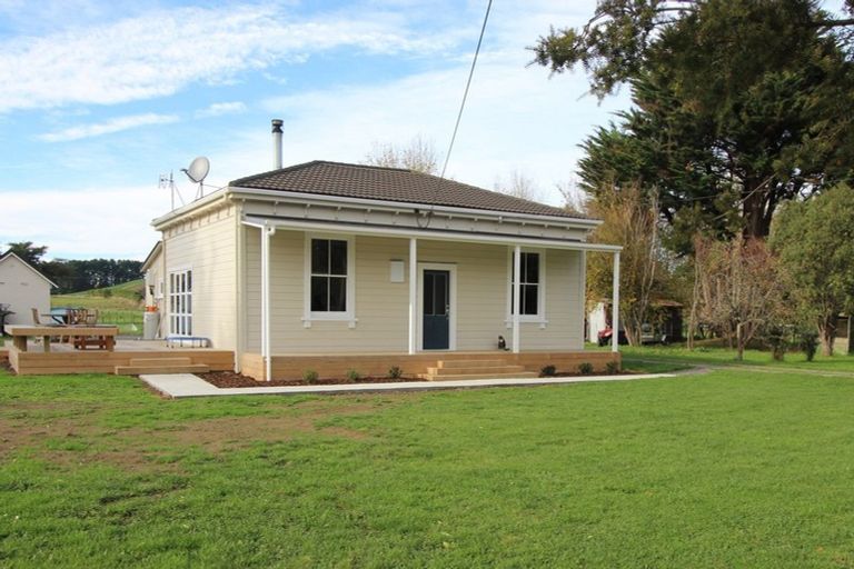 Photo of property in 38 Gladstone Street, Woodville, 4920