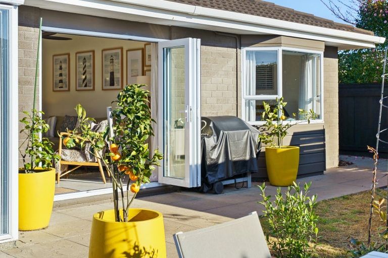 Photo of property in 71 Cedar Drive, Paraparaumu Beach, Paraparaumu, 5032