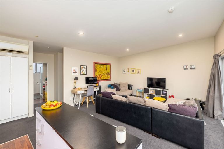 Photo of property in 532d Hereford Street, Linwood, Christchurch, 8011