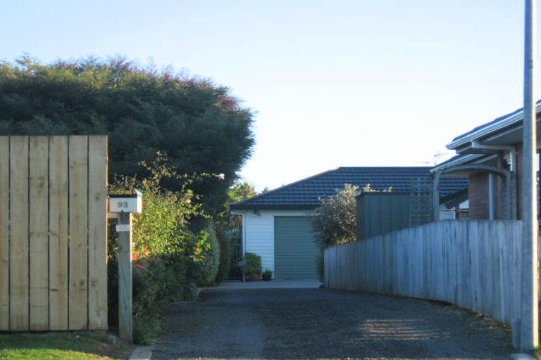 Photo of property in 93 Langdale Avenue, Paraparaumu, 5032