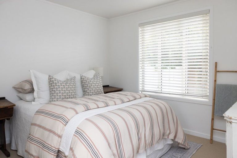 Photo of property in 32 Te Aute Road, Havelock North, 4130