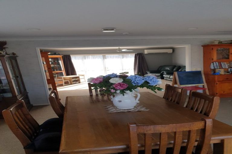 Photo of property in 2 Rata Avenue, Huntly, 3700