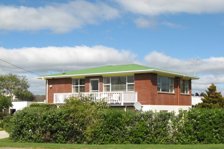 Photo of property in 1 Ohiwa Parade, Ohope, 3121