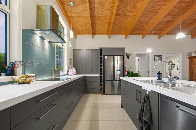 Photo of property in 21 Norfolk Drive, Cambridge, 3434