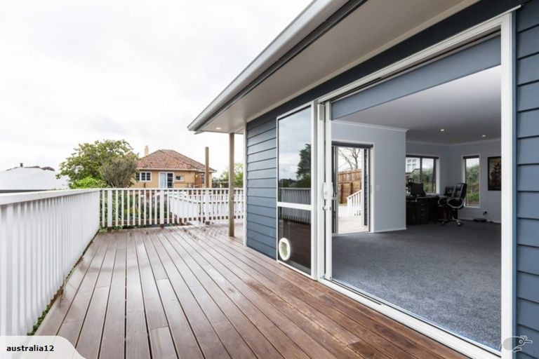 Photo of property in 58a Lorna Street, Lynmouth, New Plymouth, 4310