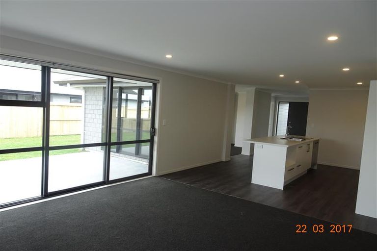 Photo of property in 49 Kahuparere Crescent, Pyes Pa, Tauranga, 3112