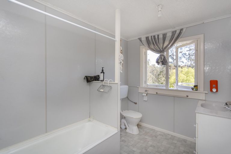 Photo of property in 2162 Herbert-hampden Road, Herbert, Oamaru, 9495