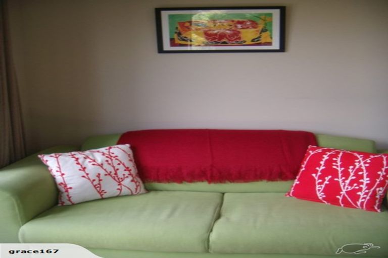 Photo of property in 68 Beach Road, Onerahi, Whangarei, 0110