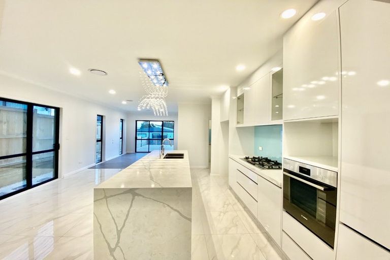 Photo of property in 71 Rashni Road, Flat Bush, Auckland, 2019