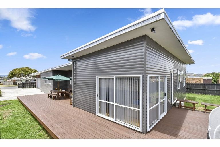 Photo of property in 18 Kaimoana Street, Weymouth, Auckland, 2103
