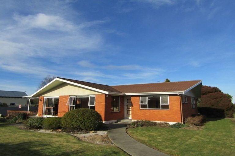 Photo of property in 12 George Street, Waimate, 7924