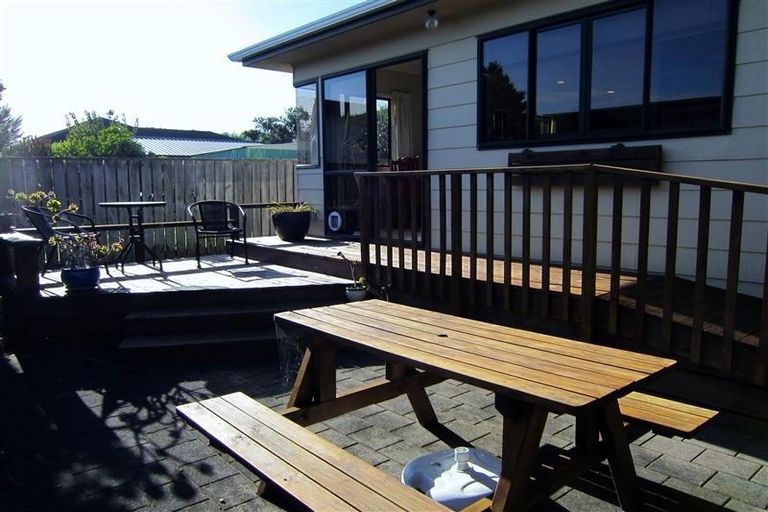Photo of property in 90a Michael Road, Paraparaumu Beach, Paraparaumu, 5032