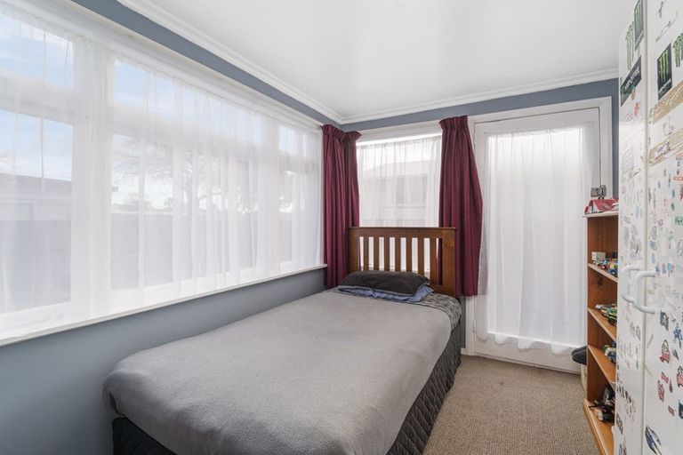 Photo of property in 13 Matai Street, Levin, 5510