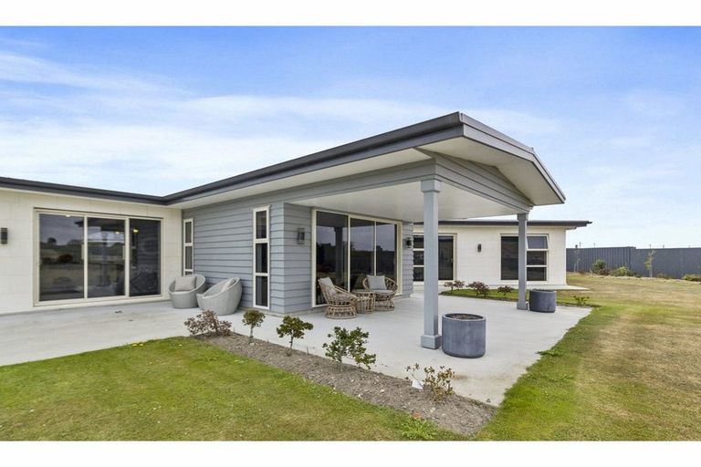 Photo of property in 27 King Street, Pareora, 7912