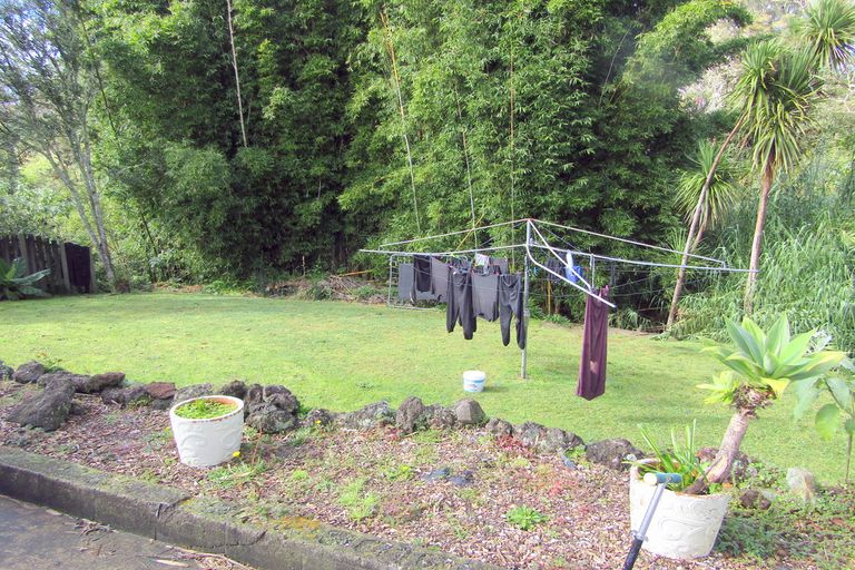 Photo of property in 31 Johnston Road, Kawakawa, 0210