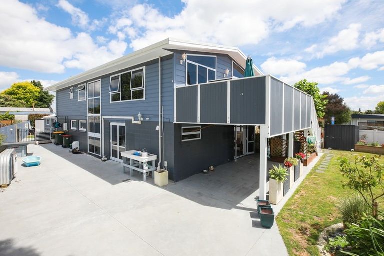 Photo of property in 1 Morrow Avenue, St Andrews, Hamilton, 3200