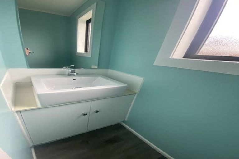 Photo of property in 8 Helena Street, Lumsden, 9730