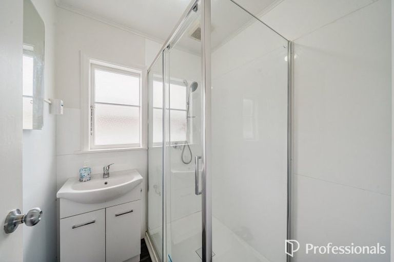 Photo of property in 27 Frederick Street, Wainuiomata, Lower Hutt, 5014