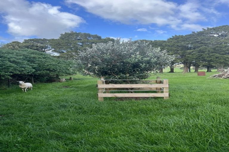 Photo of property in 758 Kaiwaka-mangawhai Road, Hakaru, Wellsford, 0975