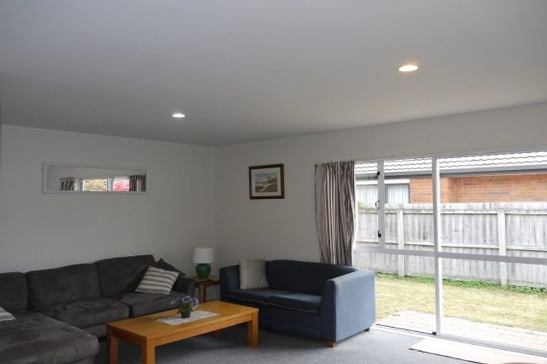Photo of property in 3/115 Canon Street, Edgeware, Christchurch, 8013