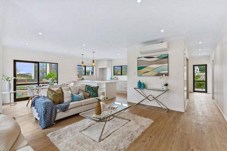 Photo of property in 39 Bristol Freighter Road, Hobsonville, Auckland, 0616