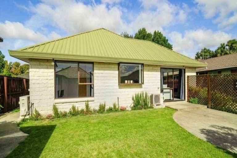 Photo of property in 1/43 Tivoli Place, Bishopdale, Christchurch, 8053