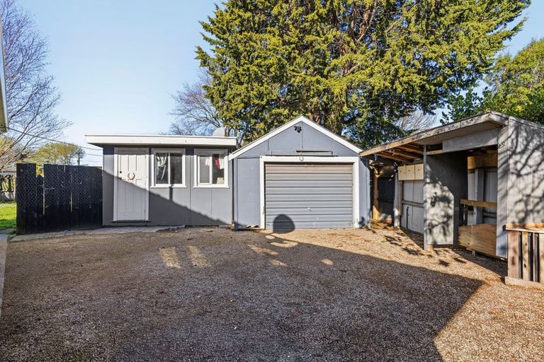 Photo of property in 38 Pembroke Street, Avondale, Christchurch, 8061